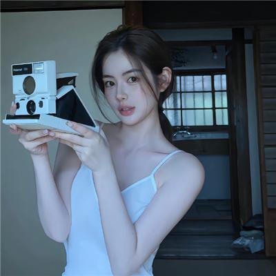 毛骨悚然之红衣男孩